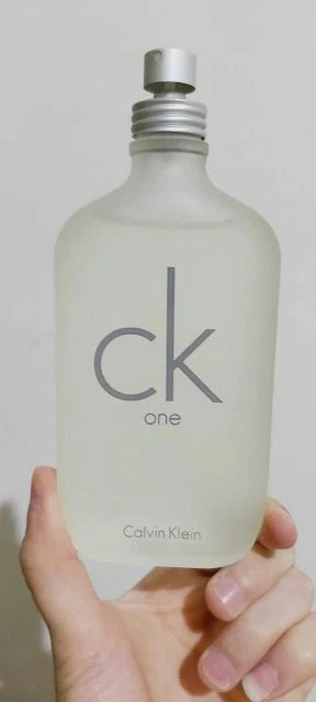 CK One Calvin Klein للجنسين
