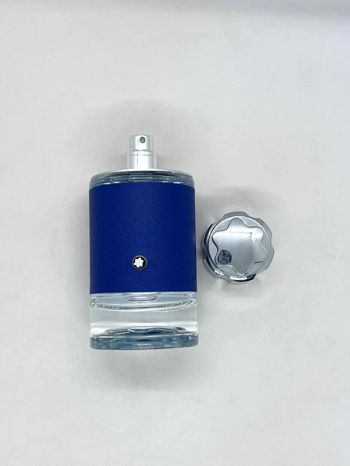 Explorer Ultra Blue Montblanc للرجال