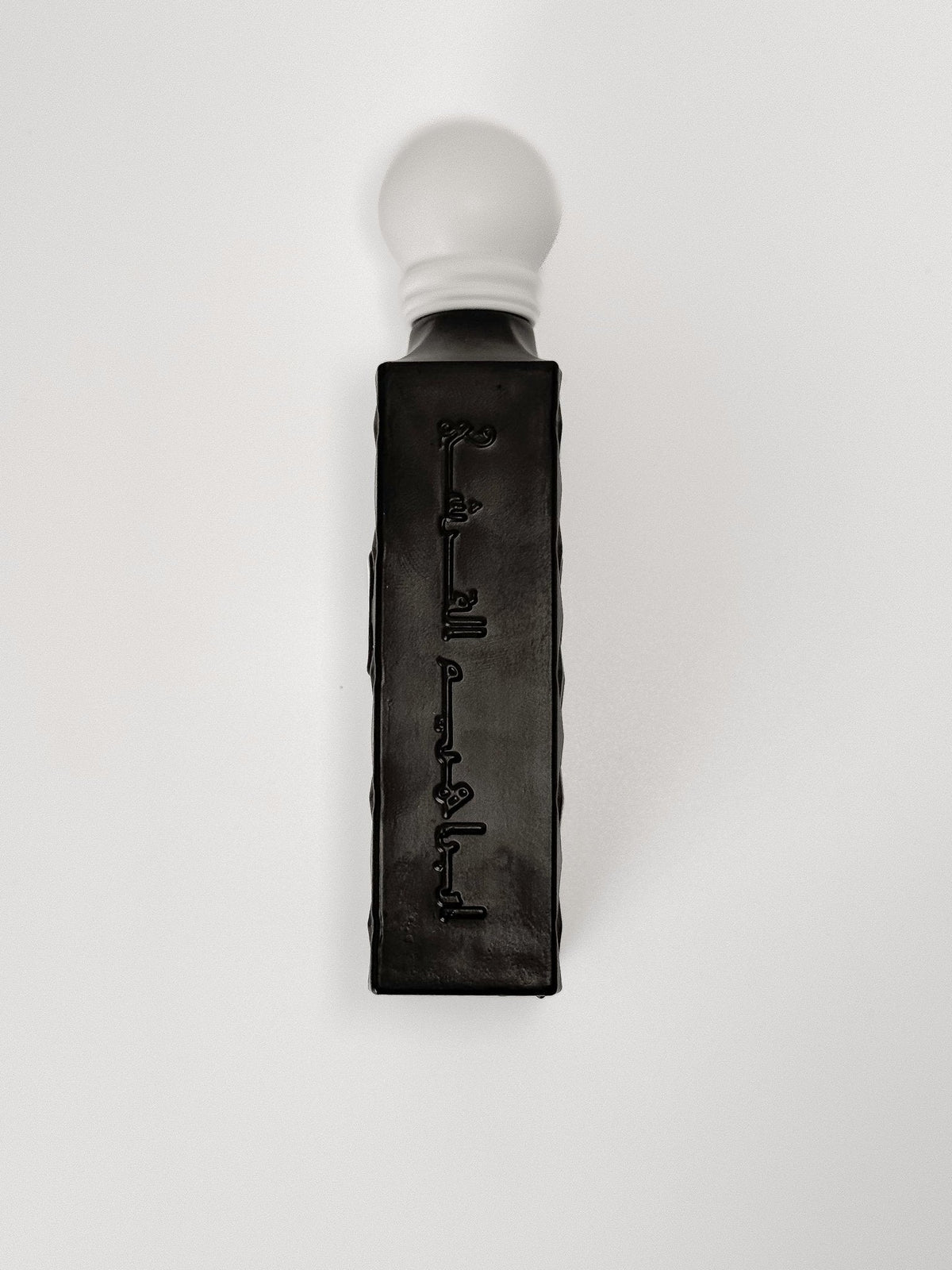 Black Carbon Diamond  للجنسين
