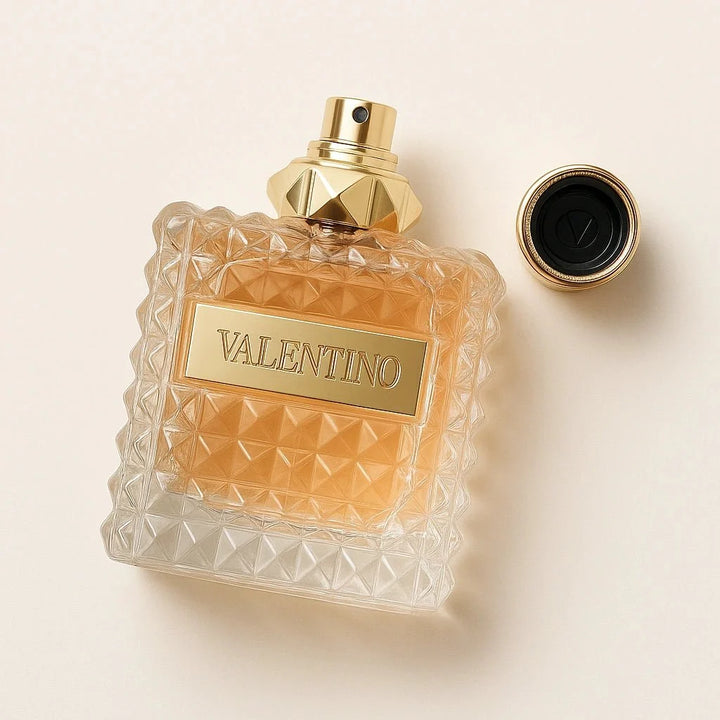 Born in Roma the Gold Donna Valentino للنساء