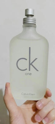 CK One Calvin Klein للجنسين