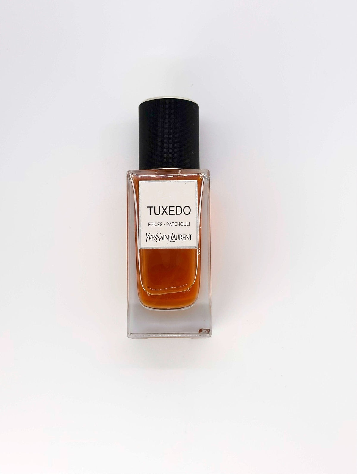 Tuxedo Yves Saint Laurent للجنسين